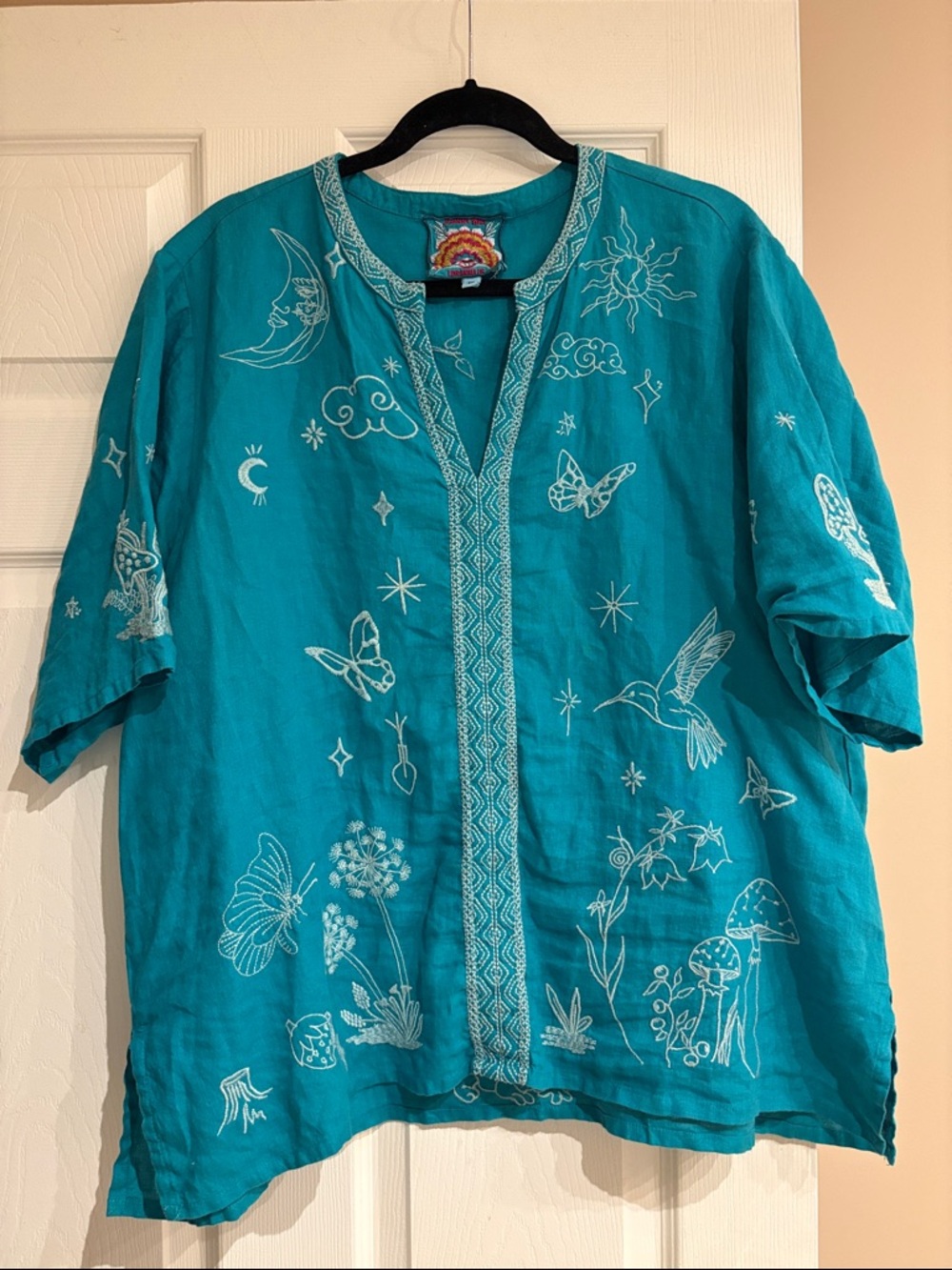 Johnny Was Turquoise Embroidered V-Neck Button-Down Shirt